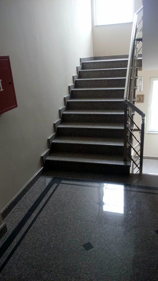 Ентериери изработени од гранит и мермер