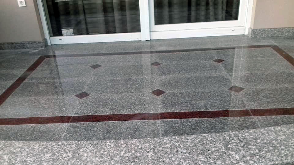 Екстериери изработени од мермер и гранит